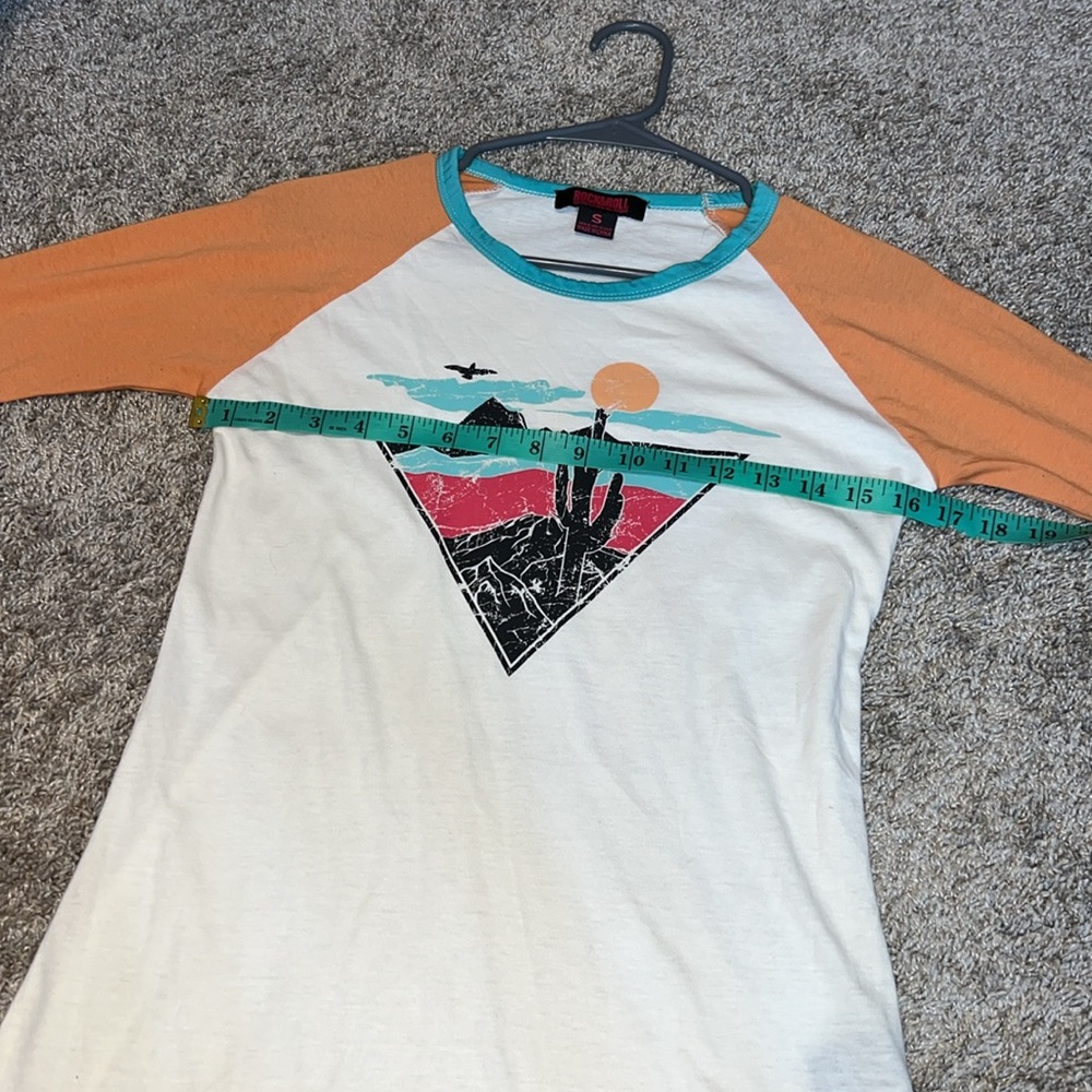 NWOT Rock & Roll Cowgirl Cactus Sunset Baseball Tee Size Small - Picture 8 of 8